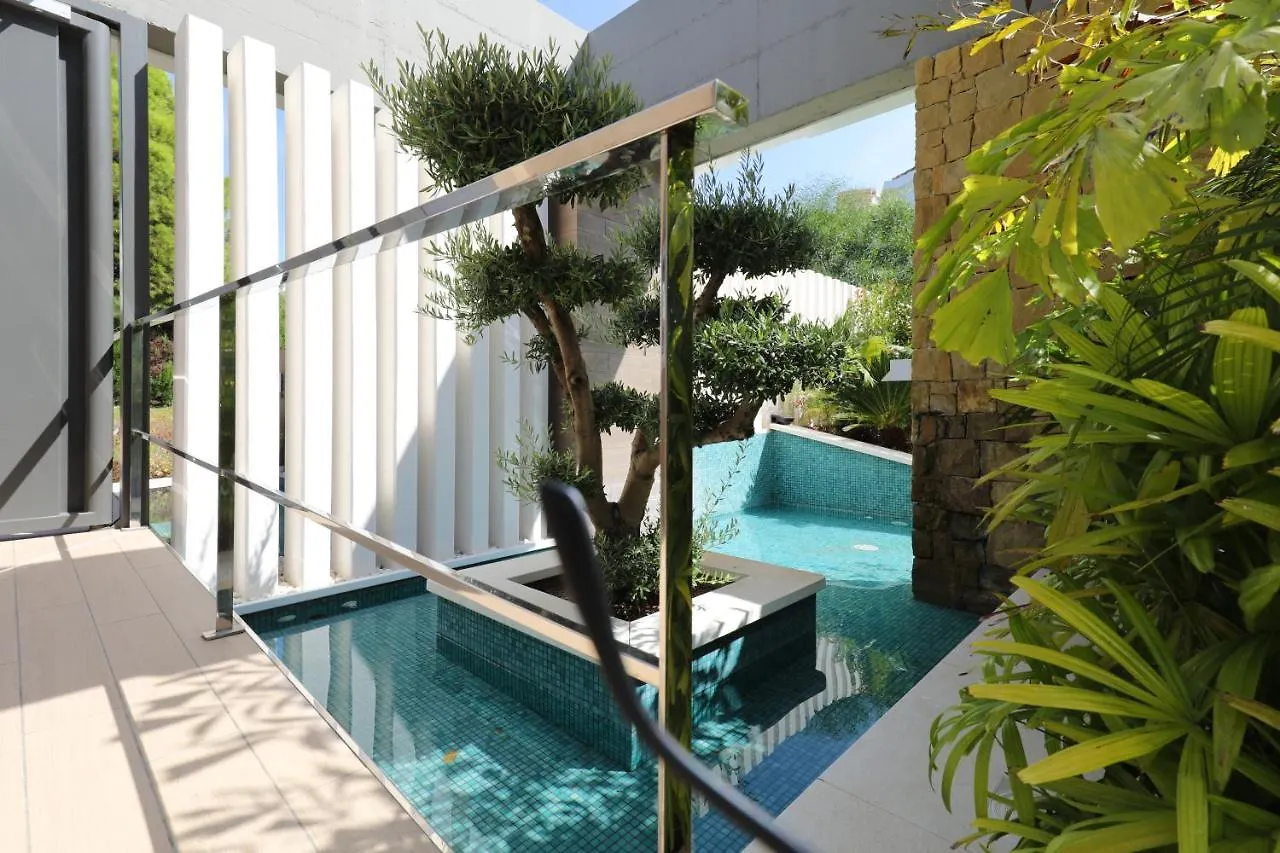 New Modern 3 Bed Apartment Puerto Banus Marbella 0*,  Spanje