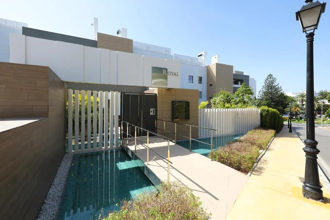 New Modern 3 Bed Apartment Puerto Banus Marbella