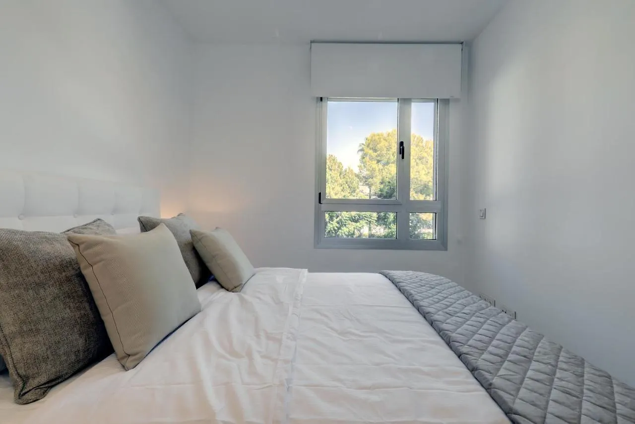 New Modern 3 Bed Apartment Puerto Banus Marbella