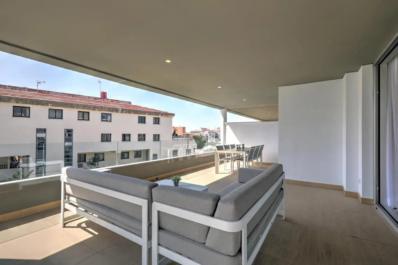 New Modern 3 Bed Apartment Puerto Banus Marbella