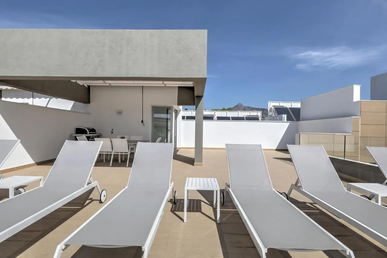 New Modern 3 Bed Apartment Puerto Banus Marbella Hiszpania